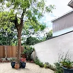Apartamento Aux Arceaux, Sur Jardin, Dans Maison 1900 Montpellier